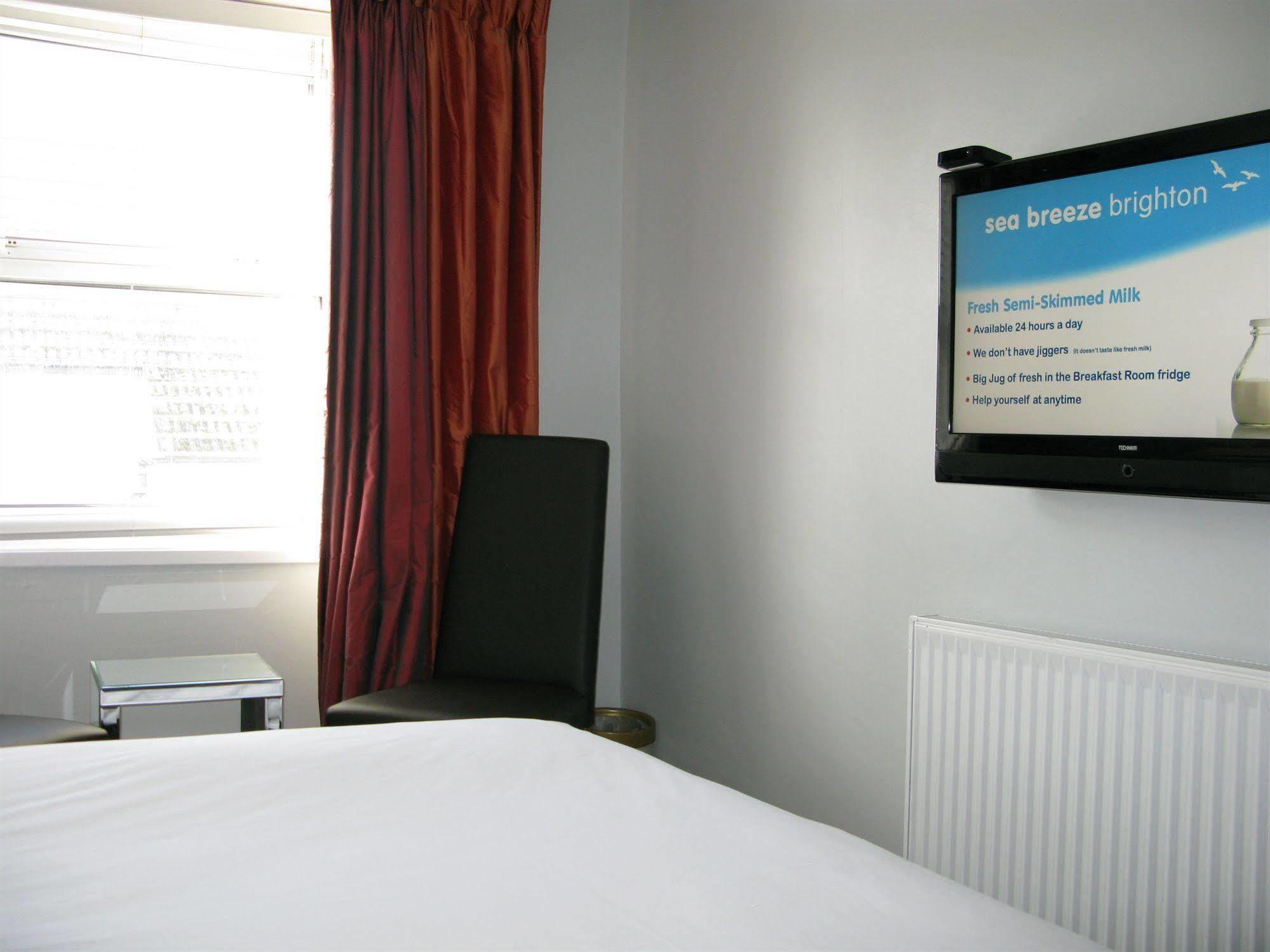 Oyo Lifestyle Hotel Sea Breeze Brighton Dış mekan fotoğraf