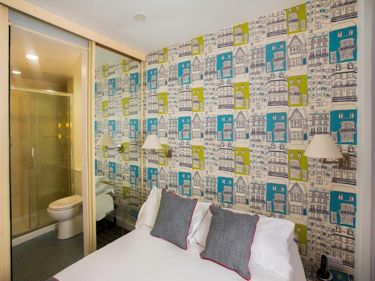 Oyo Lifestyle Hotel Sea Breeze Brighton Dış mekan fotoğraf
