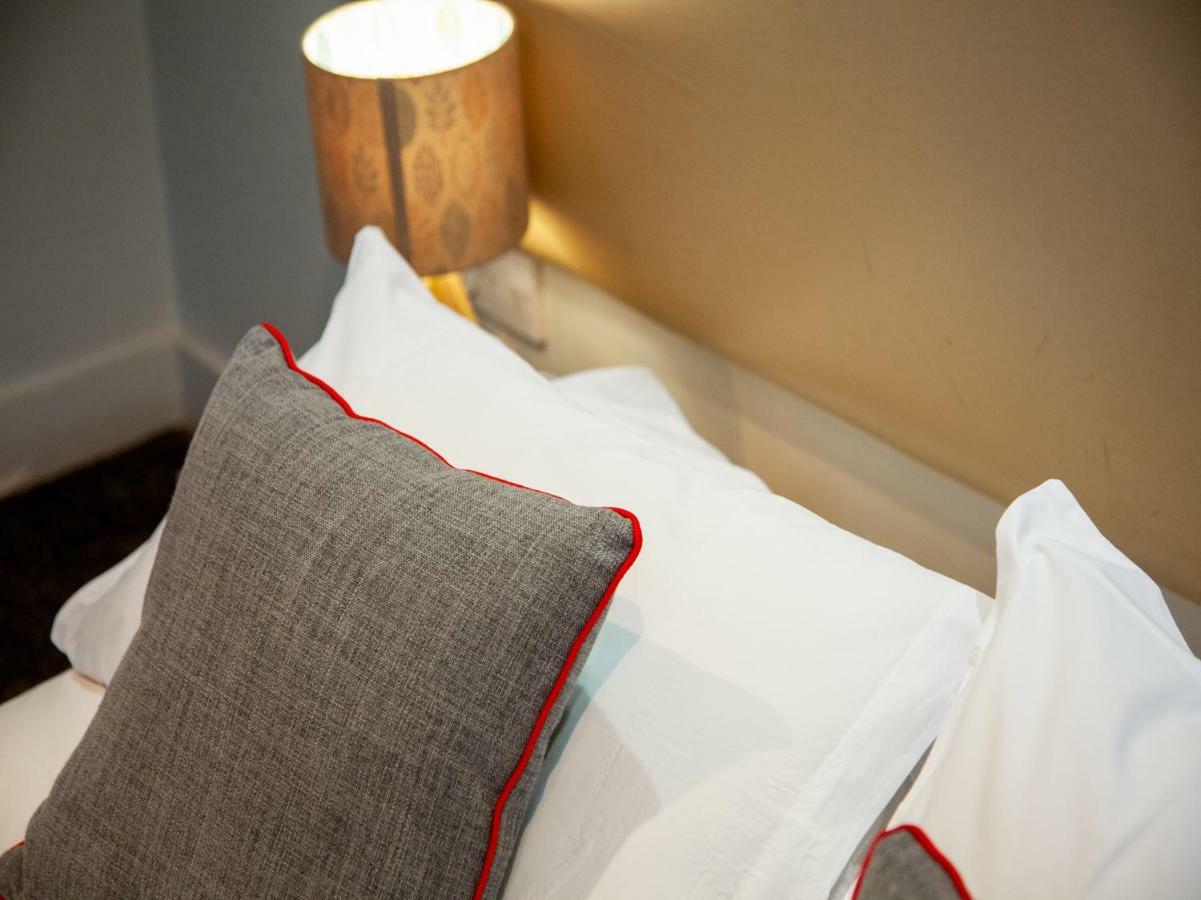 Oyo Lifestyle Hotel Sea Breeze Brighton Dış mekan fotoğraf